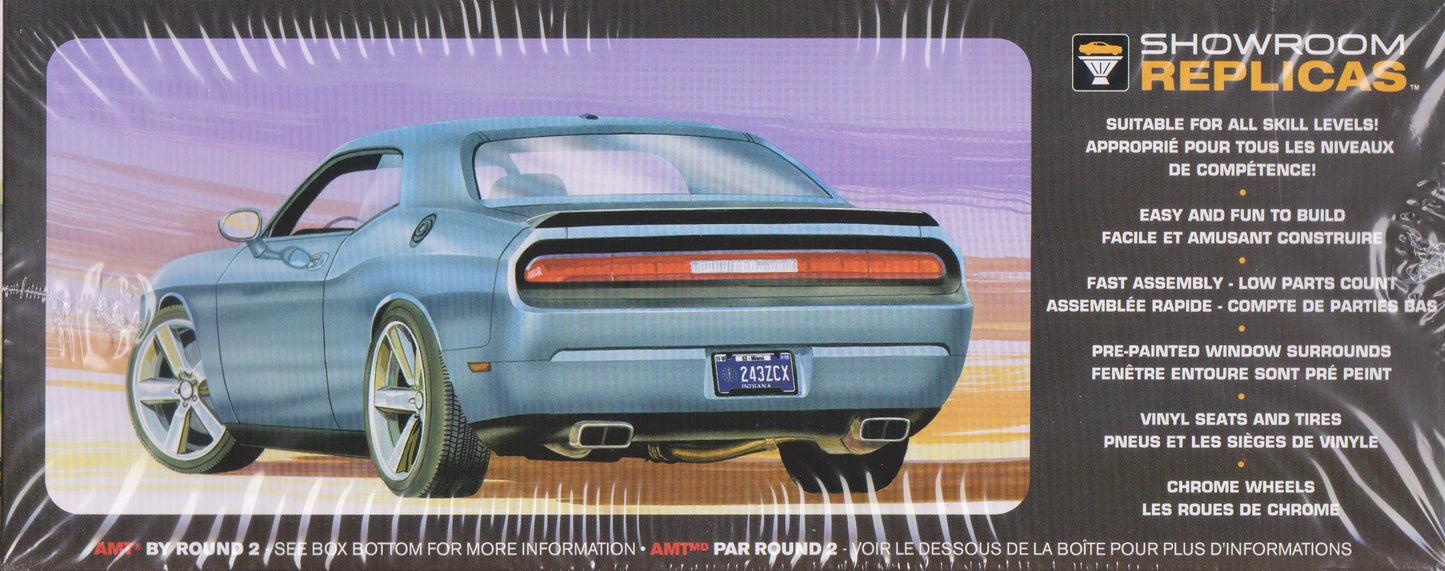 AMT 1117 - 2009 Dodge Challenger R/T