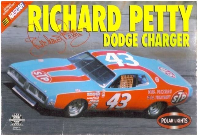 Polar Lights 6605 - 43 Richard Petty 1974 Dodge Charger